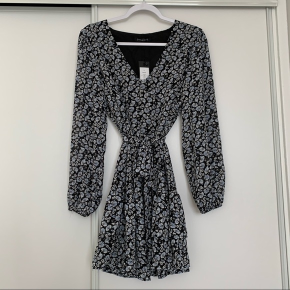 Dynamite Dresses & Skirts - Dynamite Dahlia Dress